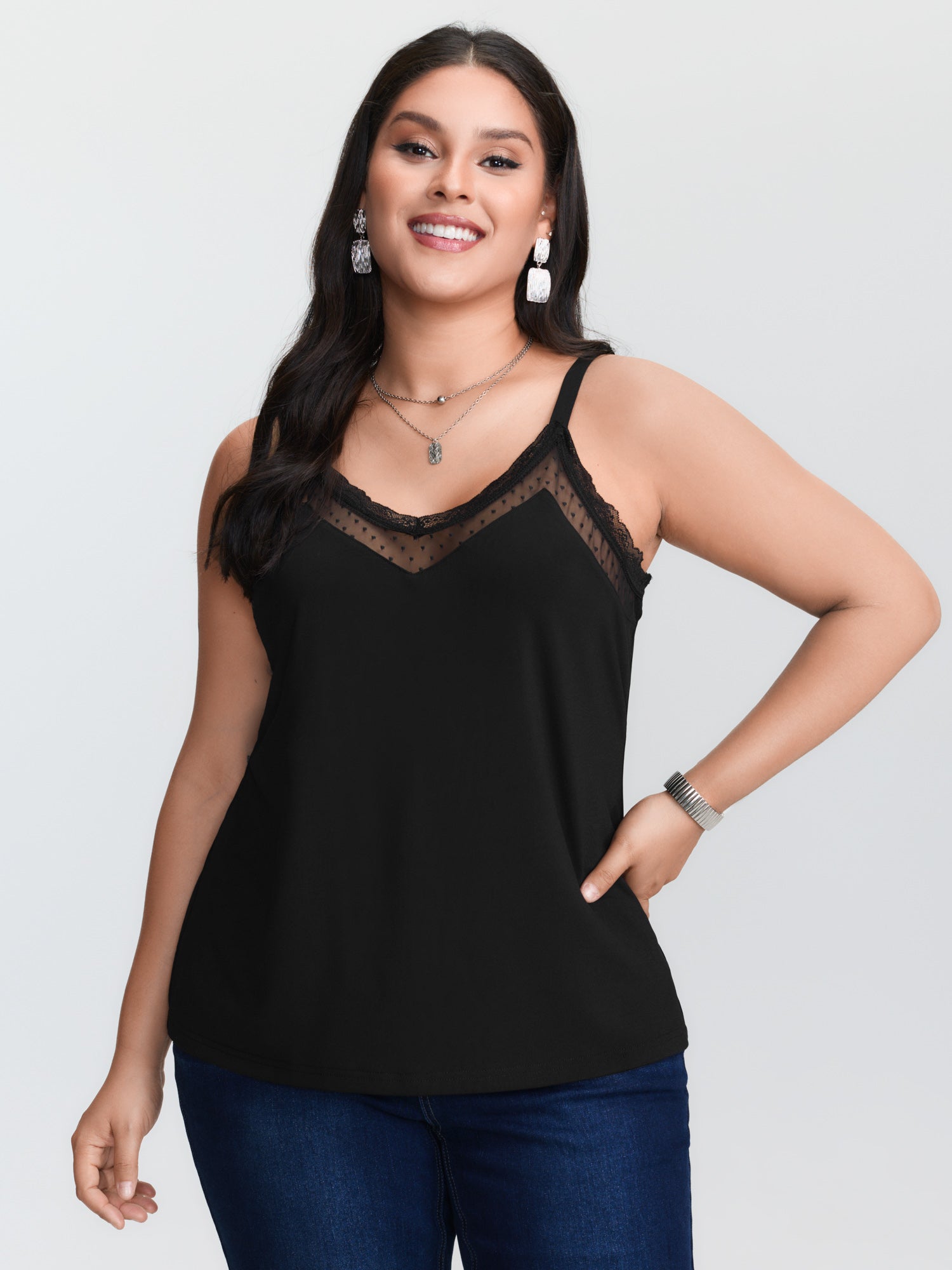 Plus‑size Black Knitted Camiso - Lace Trim Cami ulasan dan harga
